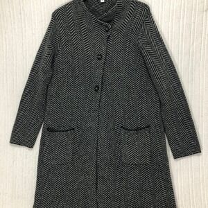 Women's Black and Gray Herringbone Coat